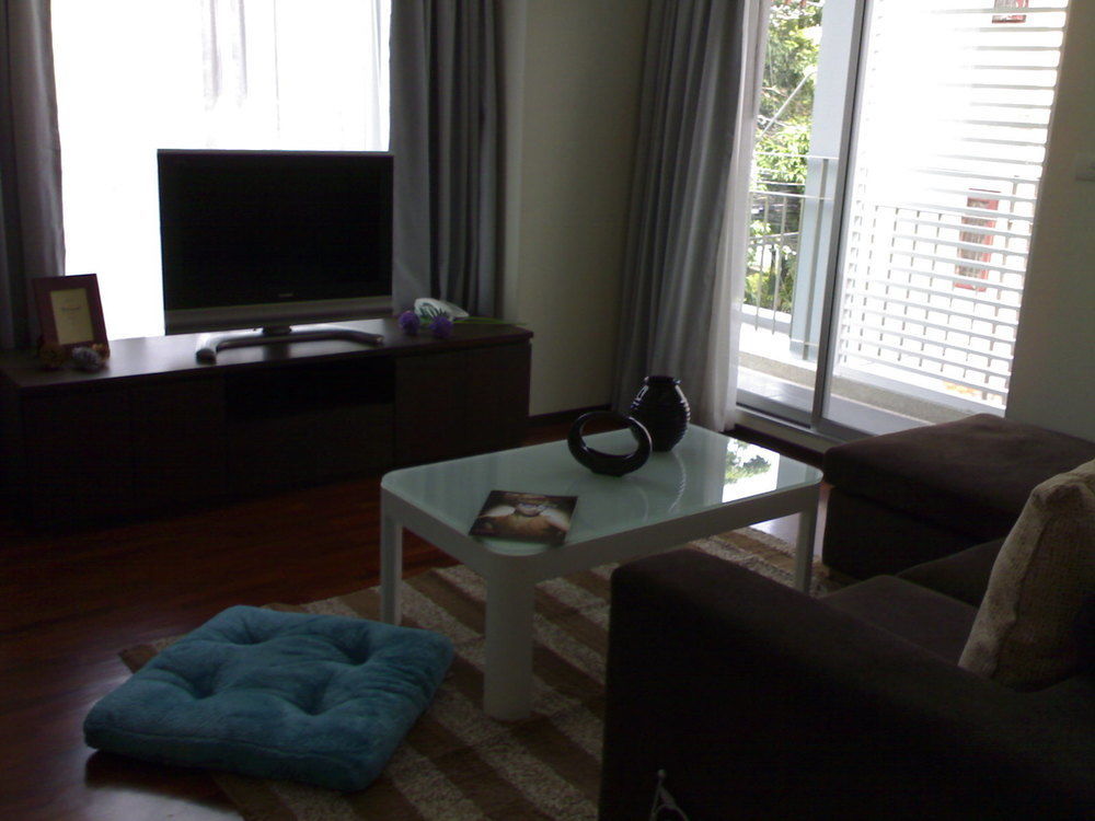 斯洛姆公寓 曼谷 外观 照片